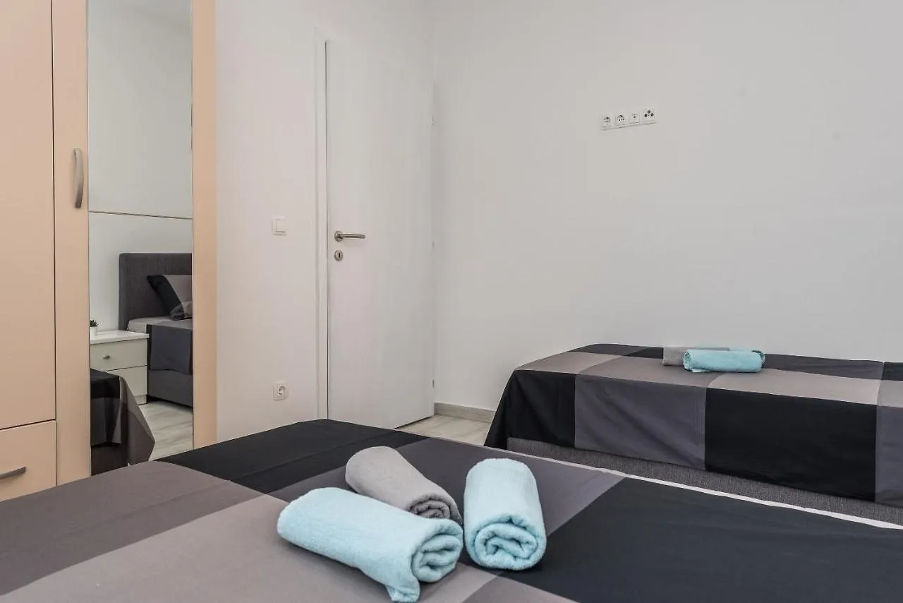 Apartments Bircic Vir Croatia