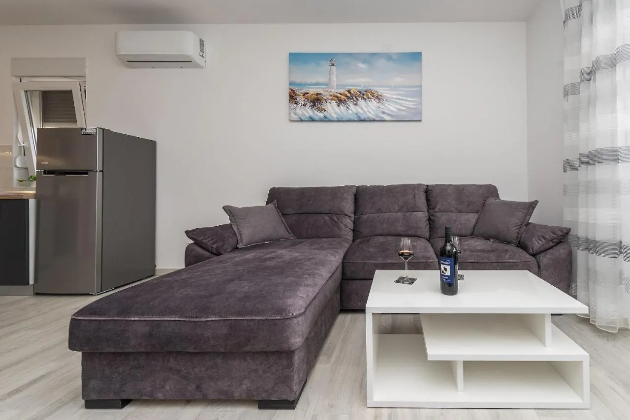 Apartments Bircic Vir Croatia